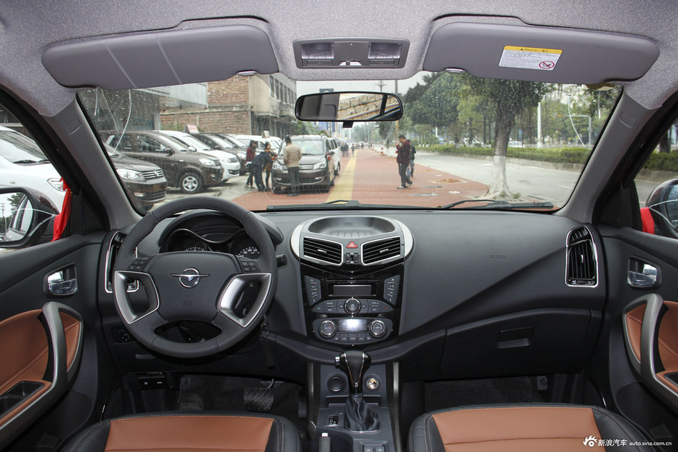 2015款海马S5 1.5T自动豪华型
