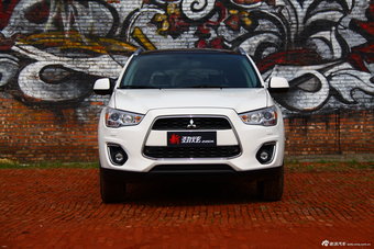 2013款广汽三菱劲炫