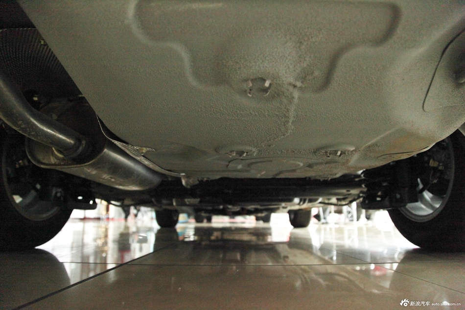 2013款中华H330 1.5L自动舒适型