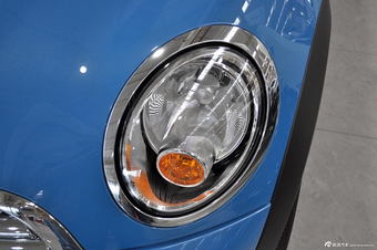 2011款MINI CLUBMAN COOPER Fun版