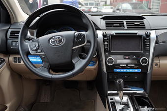 2012款凯美瑞尊瑞混动2.5HQ旗舰版