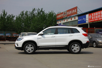 2014款长安CS75 2.0L手动豪华型到店实拍