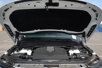 2016款揽胜3.0L V6 SC VOGUE加长版