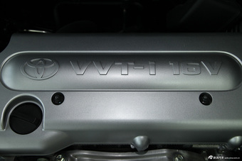 2013款凯美瑞200G 2.0L自动经典豪华版