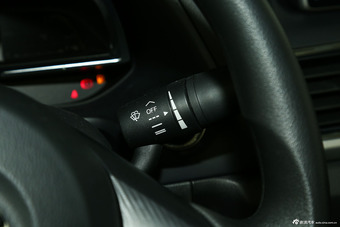 2016款马自达3昂克赛拉1.5L手动三厢舒适型