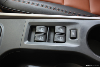 2014款海马S5到店实拍