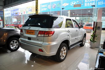 2012款奥轩G5 2.4L手动精英版两驱