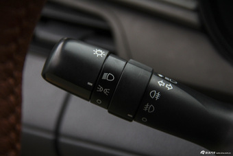 2014款YARiS L 致炫1.5L自动炫动版