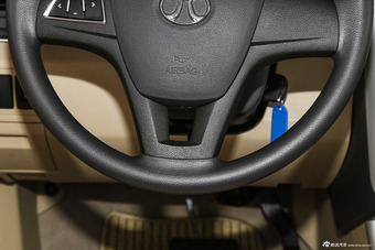 2015款 绅宝D20 1.5L自动三厢乐尚版