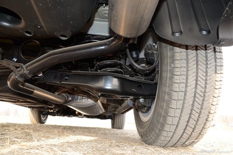 2016款长安CS75 2.0L手动豪华型国5