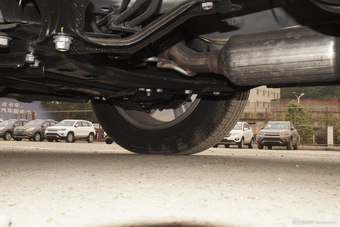 2016款CS75 2.0L手动领先型国4