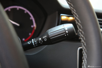 2015款观致3三厢1.6T自动致臻增强型