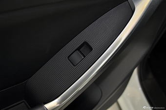 2013款马自达CX-5 2.5L自动四驱旗舰型