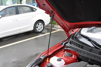 2013款致尚XT 1.6L自动俊酷型