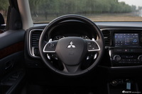 2013款欧蓝德 2.4L 四驱精英GT版