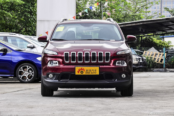 2016款自由光2.4L自动领先版