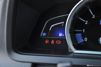 2015款优6 SUV 1.8T时尚型