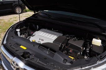 2015款汉兰达3.5L自动四驱精英版