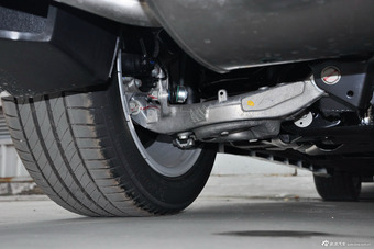 2013款蒙迪欧 2.0L GTDi200 豪华型