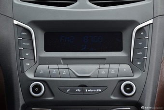 2016款海马V70 2.0L手动适·宜型 5座