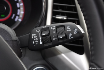 2015款蒂维拉 1.6L自动两驱致酷版