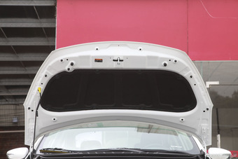 2015款起亚K3 1.6L自动GLS