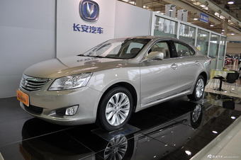 2013款睿骋2.0L自动豪华型