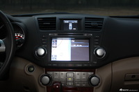 2013款汉兰达2.7L自动两驱紫金版