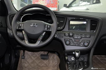 2013款起亚K5混动版