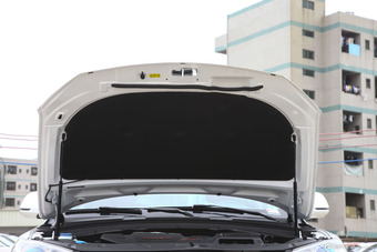 2015款众泰T600 2.0T自动豪华型