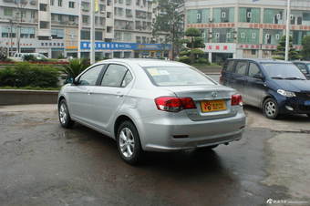 2013款长城C30