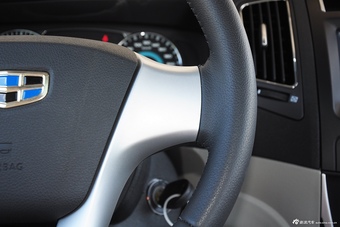 2015款吉利远景1.3T手动尊贵型