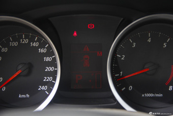 2014款翼神竞速版1.8L CVT舒适型