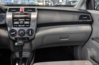 2014款锋范风尚1.5L自动精英版