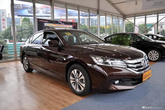 2014款雅阁2.0EX豪华版