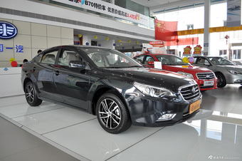 2013款奔腾B50 1.8L自动尊贵型