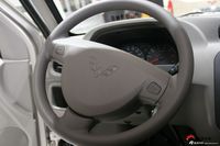 2010款五菱之光短版