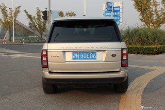 2013款路虎揽胜 3.0L V6柴油版