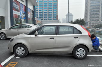 2014款MG3 1.3L手动舒适版