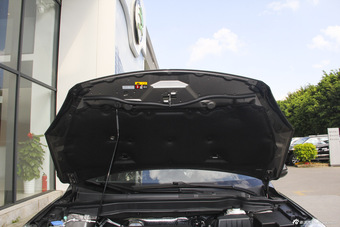 2015款哈弗H6升级版1.5T手动四驱精英型