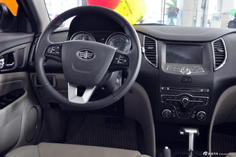 2013款奔腾B50 1.8L自动尊贵型