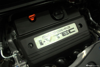 2012款东风本田艾力绅2.4 VTi-S尊贵版