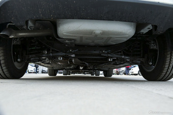 2013款福克斯两厢经典1.8L手动基本型