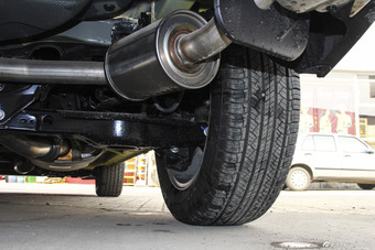 2016款比亚迪宋2.0TID自动尊贵型