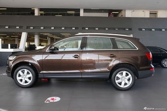 2014款奥迪Q7 35 TFSI进取型