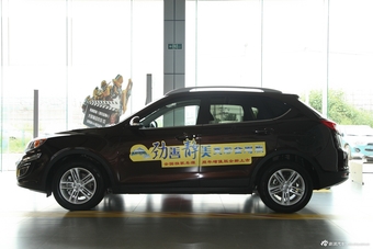 2014款传祺GS5 2.0L自动两驱周年增值版图片