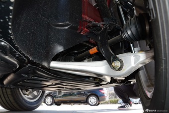 2015款奔驰GLE级 320 3.0T自动运动SUV