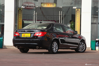 2013款思锐1.5TI手动尊享型