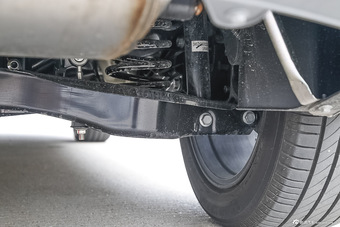 2016款传祺GS4 1.5T自动豪华版235T G-DCT