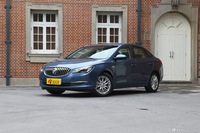 2015款英朗18T双离合精英型